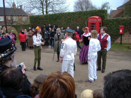 Sullivan's Sword 2009, Lining up for a sword dance mid-play